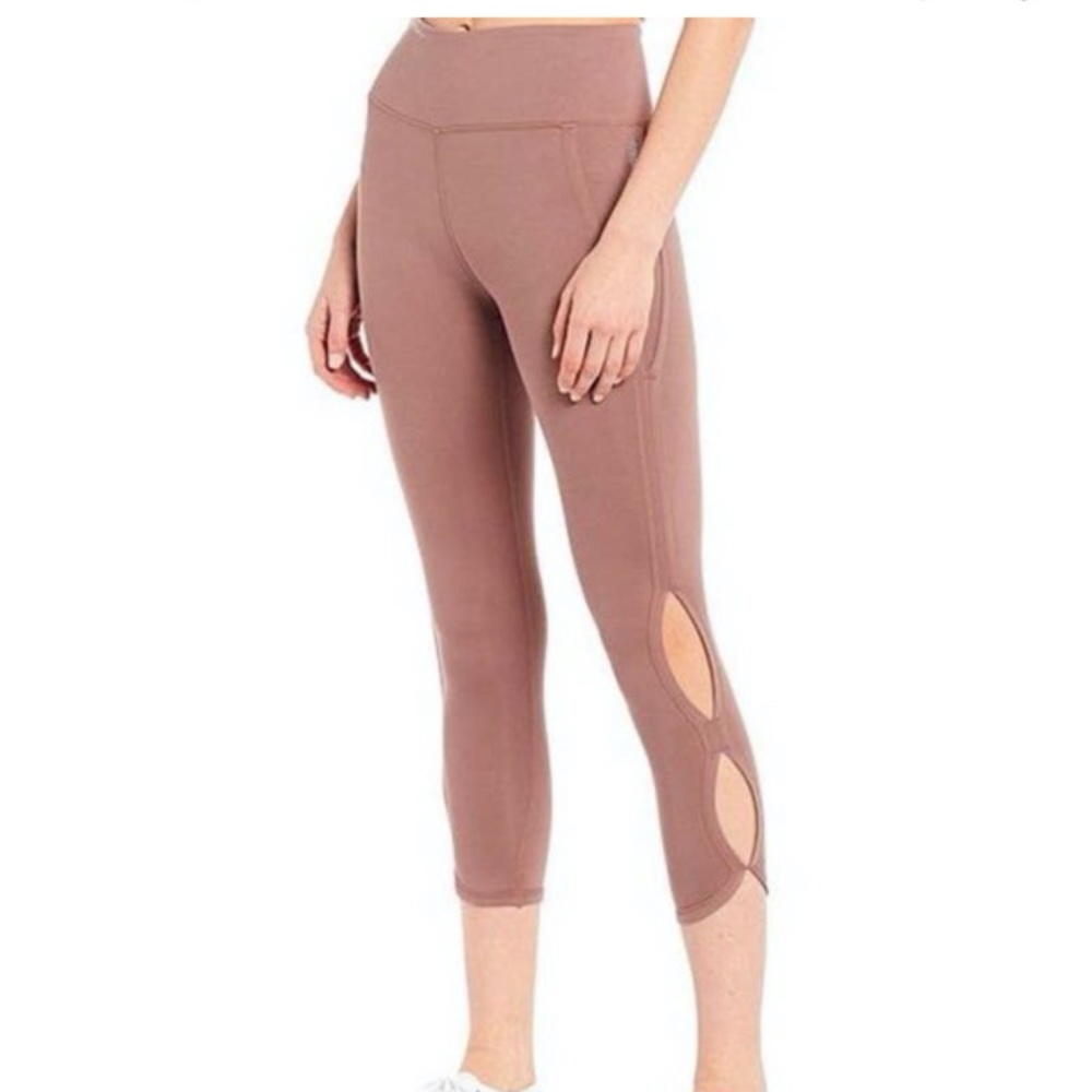 Free People Movement FP Infinity High Rise 3/4 Cut Out Leggings Elderberry Tea